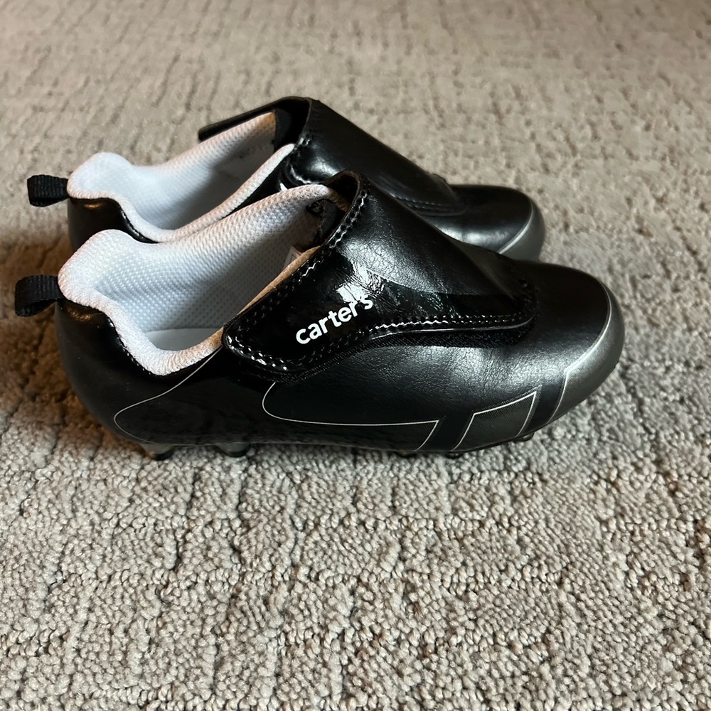 Carter's Black Velcro soccer cleats size 11 toddler